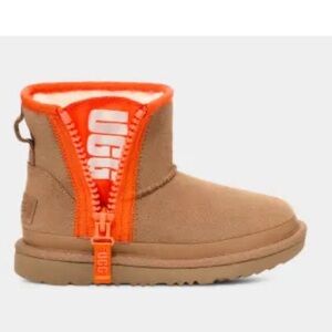 KIDS' CLASSIC MINI ZIPPER TAPE LOGO